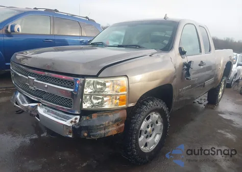 2013 Chevrolet Silverado K1500 Lt z USA, uszkodzony, nr VIN 1GCRKSE72DZ304435